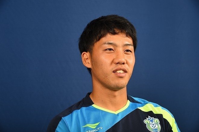 湘南から世界へ 日本代表の新星 遠藤航が語る 新たな領域 Legends Stadium 最新サッカーニュース 公式動画配信中