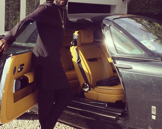 出場機会激減のアデバヨール ６０００万円超の高級車でのky出勤に キングはいつでもキング Legends Stadium 最新サッカーニュース 公式動画配信中