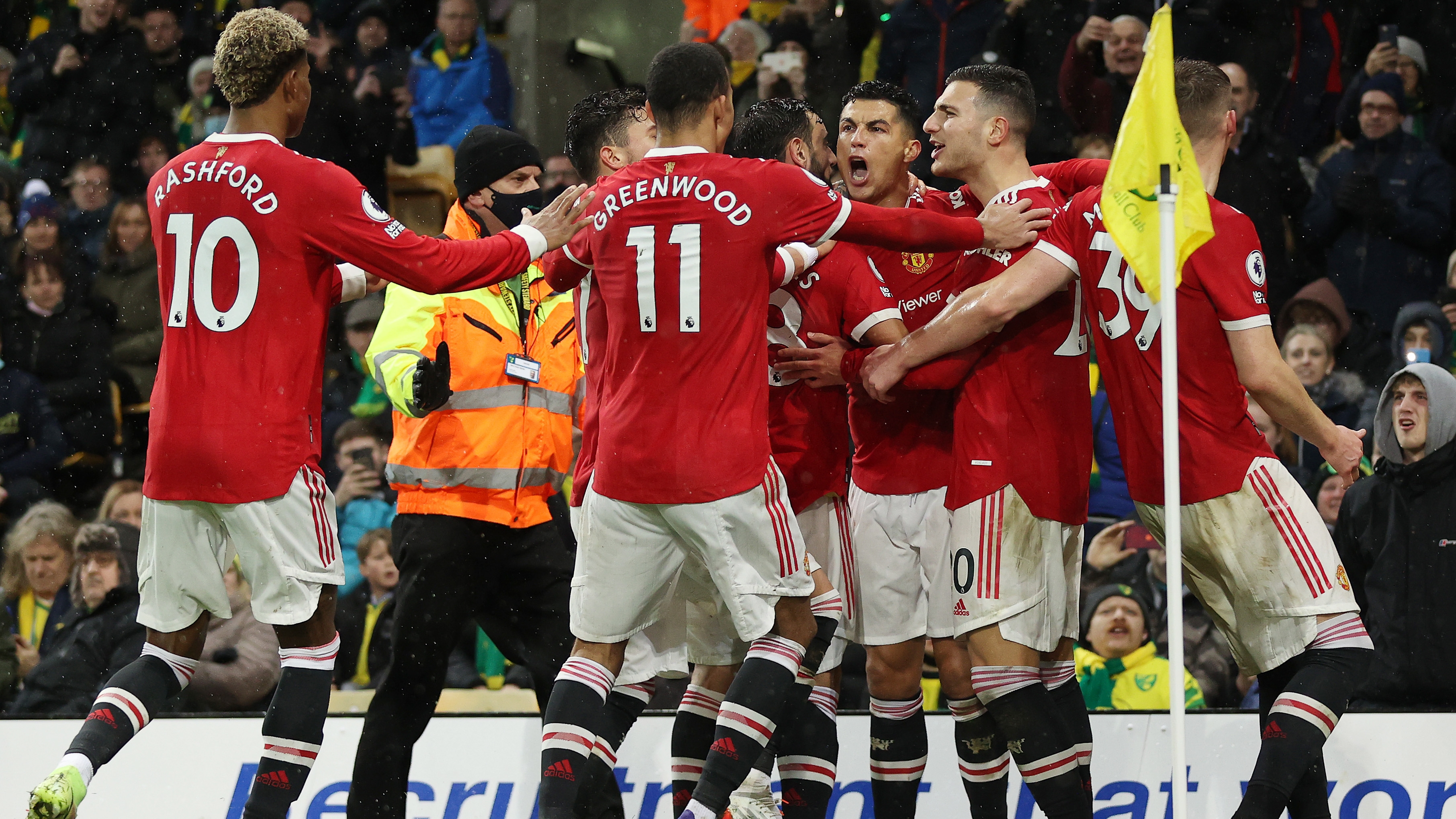 マンチェスター ユナイテッド 練習再開も新たに新型コロナウイルス陽性者が確認 今後の活動が不透明に Legends Stadium 最新サッカーニュース 公式動画配信中