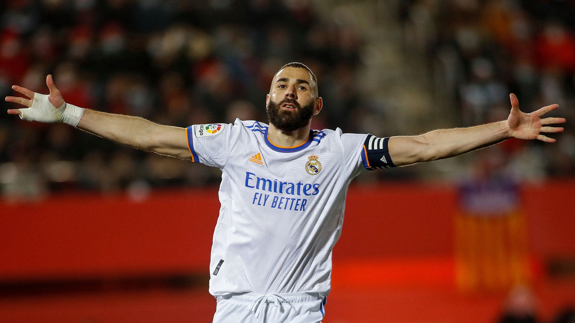 レアル マドリーに大打撃 ベンゼマがバルサとのエル クラシコ欠場へ Legends Stadium 最新サッカーニュース 公式動画配信中