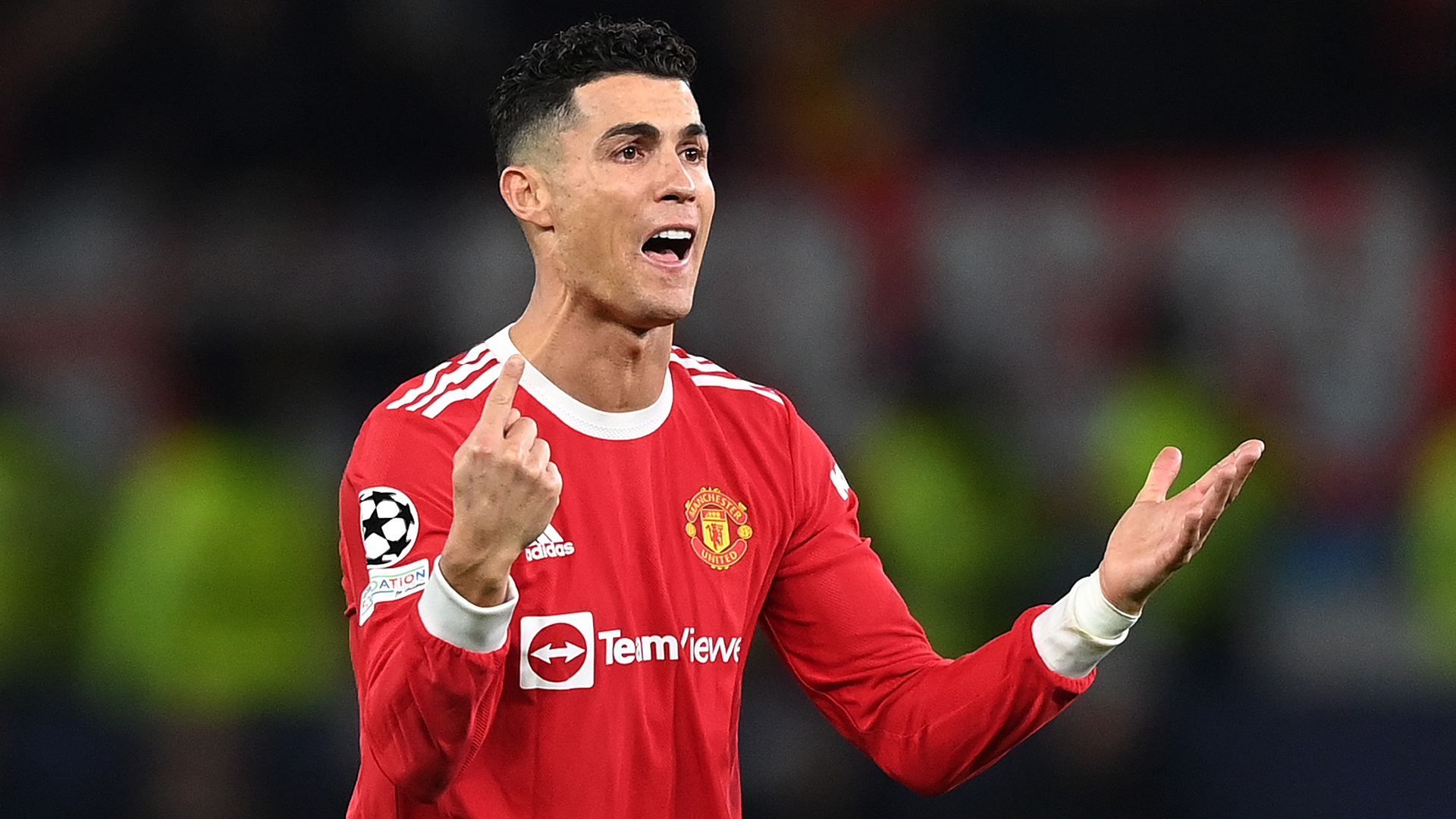 C ロナウドの復帰は今のところうまくいっていない 盟友ルーニー 古巣マンチェスター Uに持論 Legends Stadium 最新 サッカーニュース 公式動画配信中