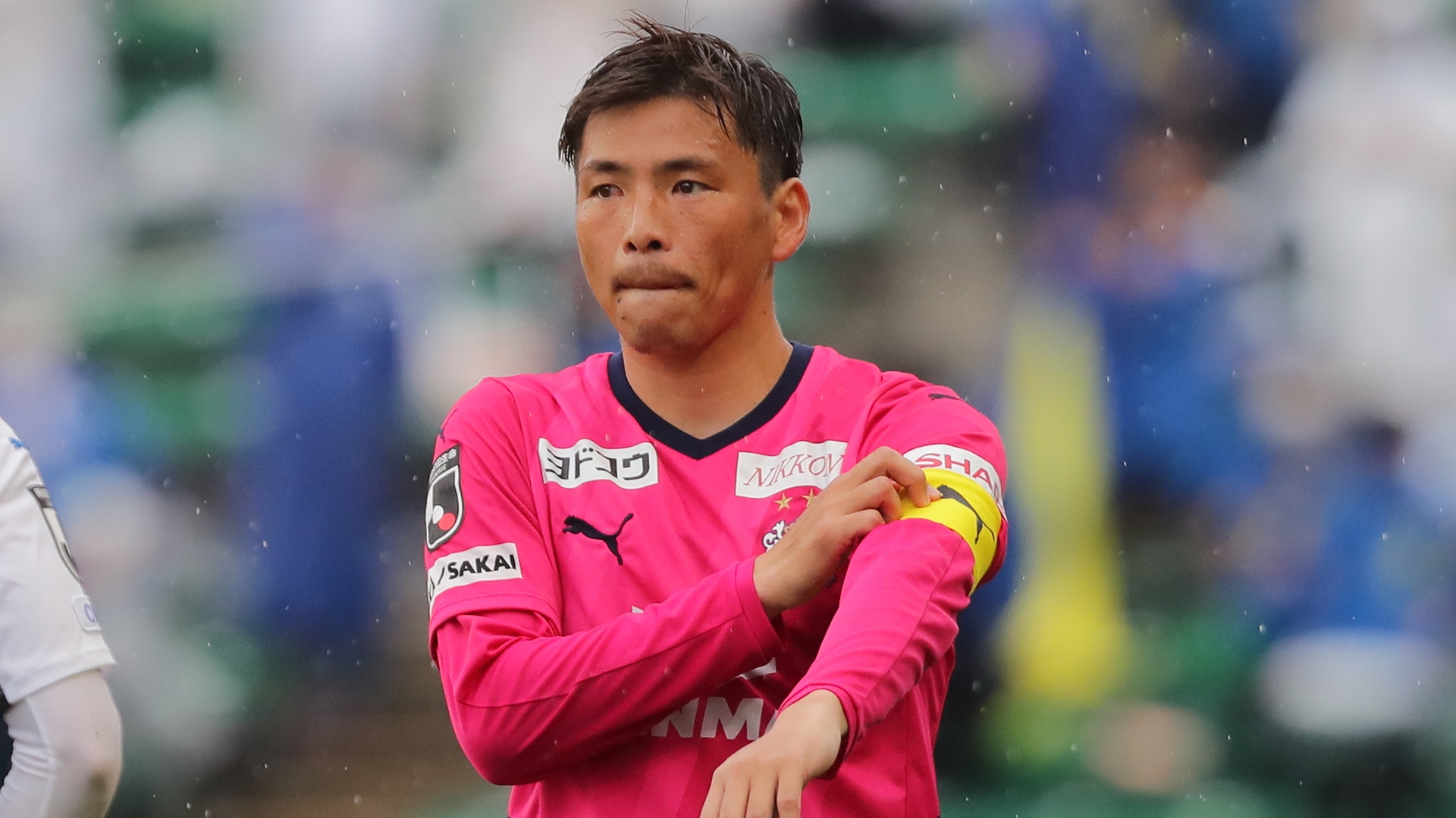 セレッソ大阪 乾貴士に6試合の出場停止処分 サポーターの皆様の前で暴言を吐くなど不服な態度 Legends Stadium 最新サッカーニュース 公式 動画配信中 セレッソ大阪 乾貴士に6試合の出場停止処分 サポーターの皆様の前で暴言を吐くなど不服な態度 Legends Stadium 最新サッカーニュース 公式 動画配信中