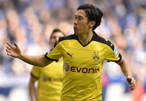 独紙評価 香川 美しいループ弾 が好評価も 安全なパスばかり という指摘 Legends Stadium 最新サッカーニュース 公式動画配信中