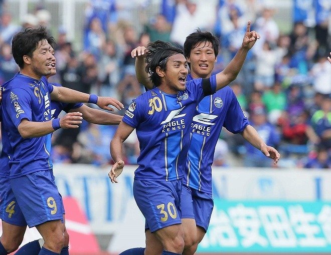 Jリーグ順位表 J１は川崎を破った浦和が首位獲り J２は町田がクラブ史上初のトップに躍り出る Legends Stadium 最新サッカーニュース 公式動画配信中