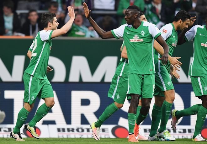 ブンデス現地コラム 熾烈を極める残留争いを展望 16位フランクフルトは調子を上げてきた長谷部がキーマンに Legends Stadium 最新サッカー ニュース 公式動画配信中